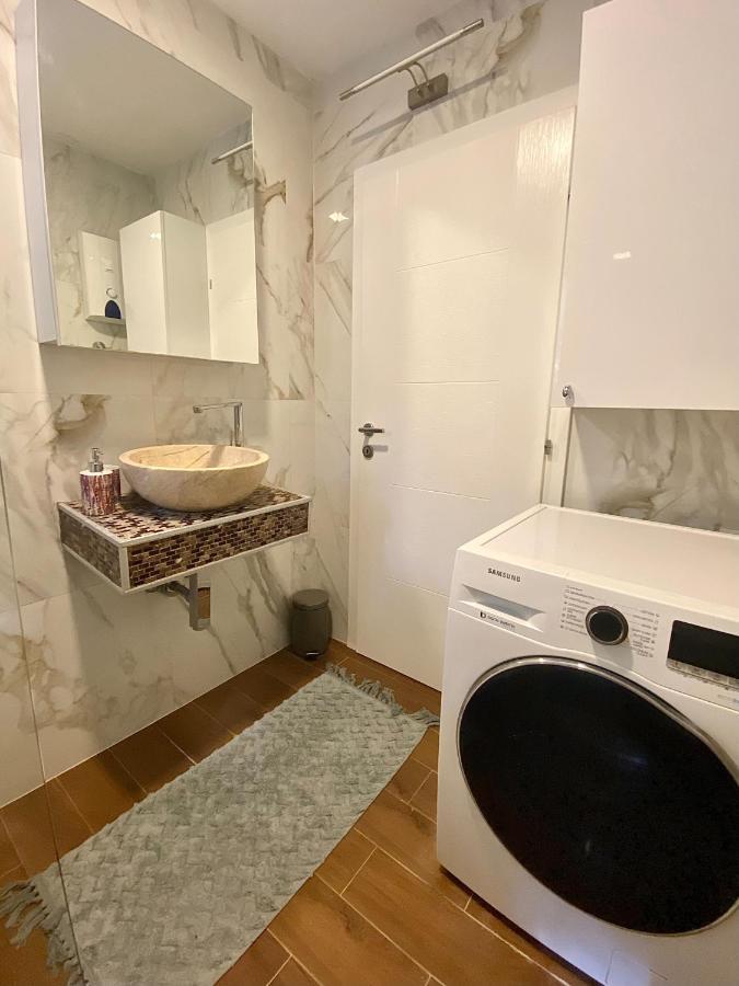 Rose Apartment スコピエ エクステリア 写真